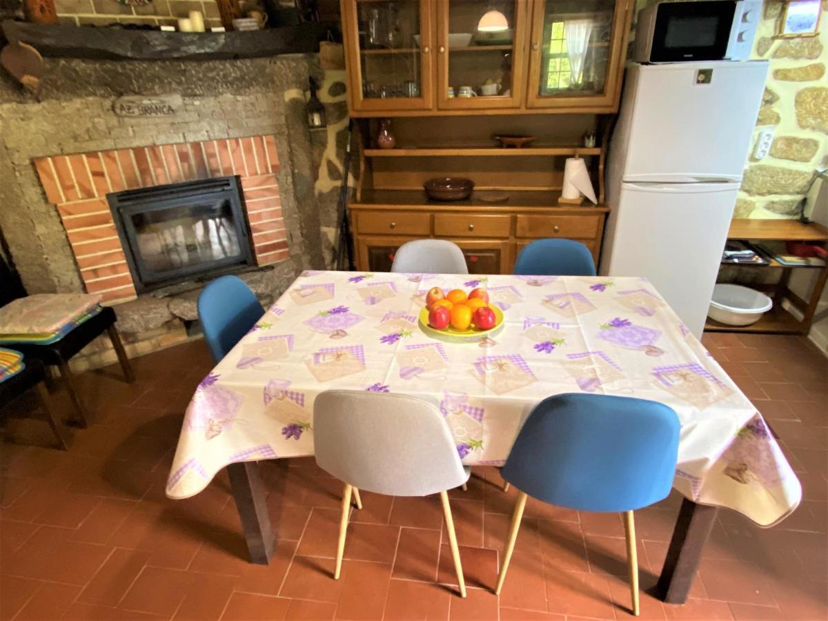 Casa Da Azenha Branca Hébergement de vacances *